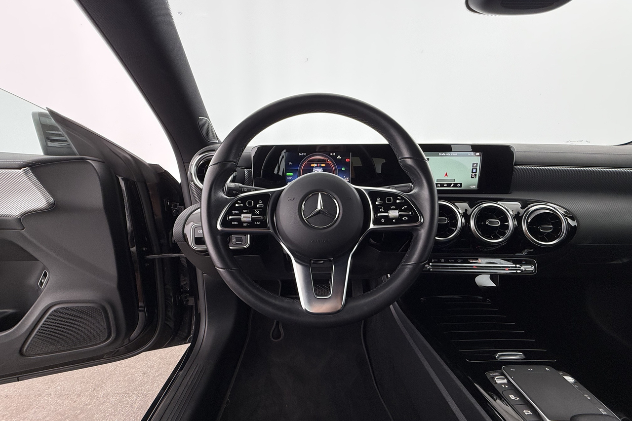 Mercedes CLA Shooting Brake — photo 20
