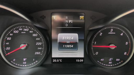 Mercedes GLC 250 d 204 4Matic 9G-Tronic - Fascination – 2018 – 115854 km – Diesel – Boîte Automatique — photo 19