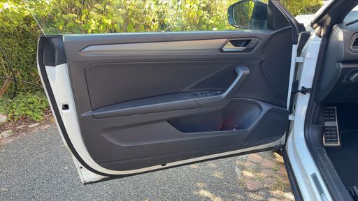 Volkswagen T-Roc Cabriolet 1.5 TSI 150 DSG7 - R-Line – 2021 – 89616 km – Essence – Boîte Automatique — photo 28