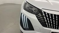 Peugeot 2008 1.5 BlueHDi 130ch S&S Allure EAT8 — photo 17