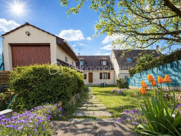 Maison familiale idéalement située à Meaux - Secteur recherché proche zone commerciale