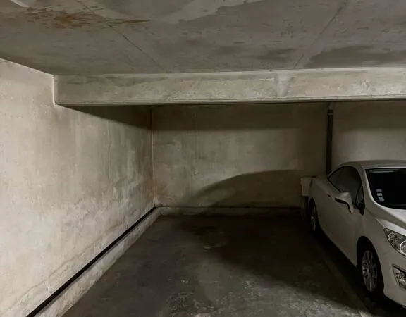 Stationnement Vente Paris   50000€