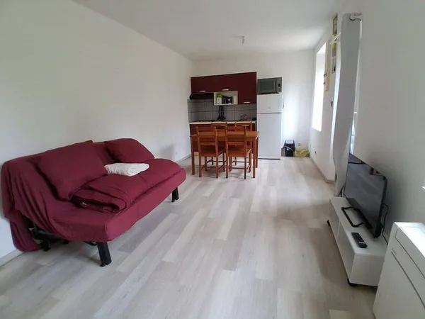 Studio 1 pièce 26 m²