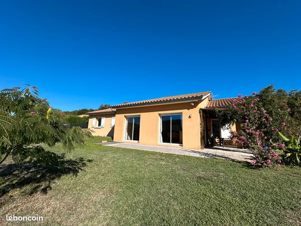 Maison plain pied 117 m² avec 3 chambres