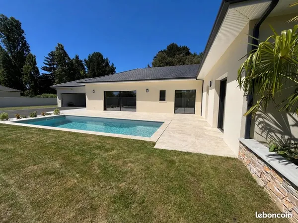 Villa 6 pièces 180 m²