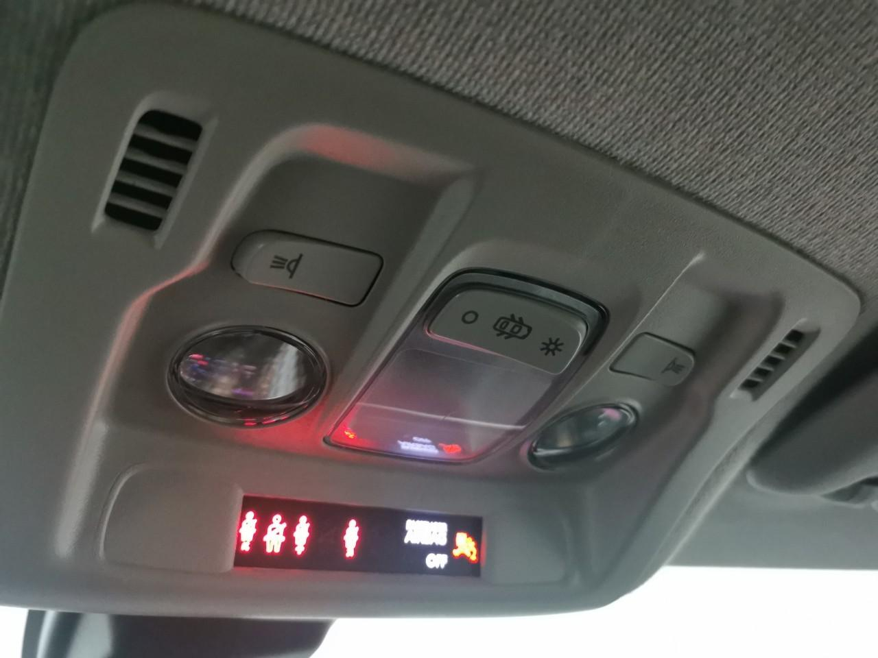 Citroën C3 puretech 110 s&s eat6 shine — photo 25