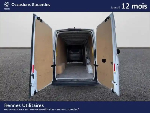 Volkswagen Crafter fg 35 l4h3 2.0 tdi 177ch business traction — photo 14