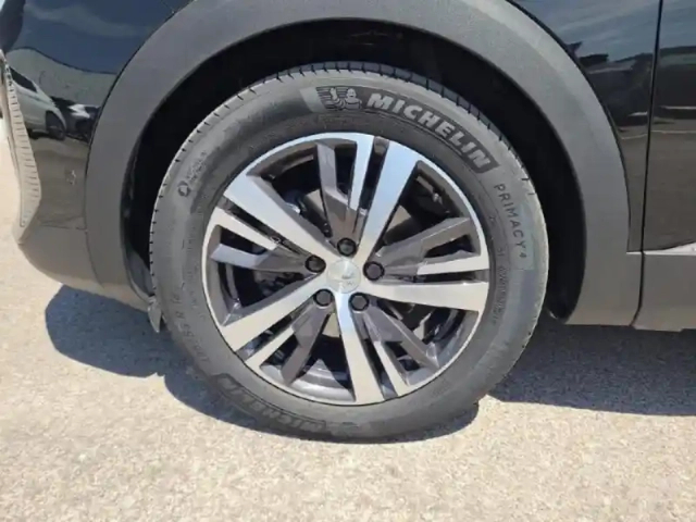 Peugeot 3008 1.5 bluehdi 130ch s&amp;s allure pack eat8 — photo 11