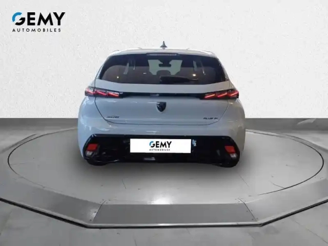 Peugeot 308 plug-in hybrid 195 ch e-dcs7 — photo 5