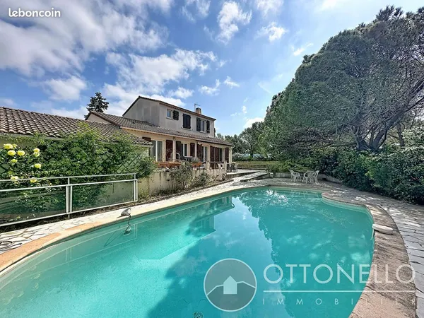 Villa 5 pièces 126 m²