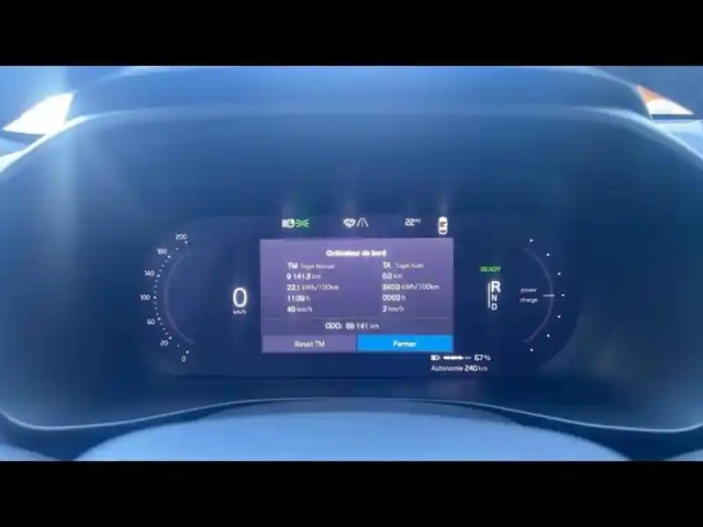 Volvo Xc40 recharge 231ch start edt — photo 15