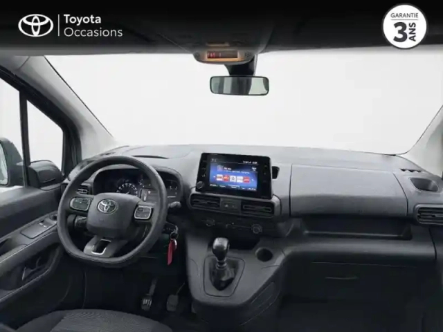 Toyota Proace city verso medium 1.5 100 d-4d dynamic rc22 — photo 23