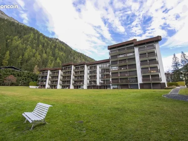 Studio 1 pièce 24 m²