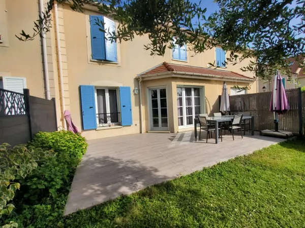 Vends maison au calme, proximité commerces et transports - 190m²
