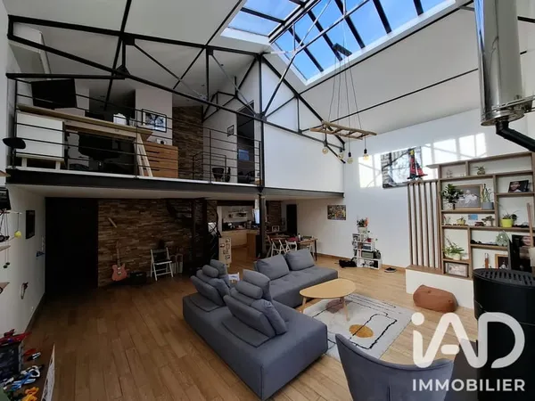 Maison 5 pièces 140 m²