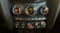 Mini Cabrio Cooper 136ch Edition Premium Plus BVA7 — photo 26