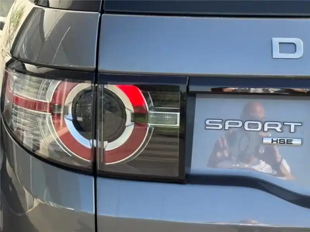Land Rover Discovery Sport mark iv td4 180ch bva — photo 15