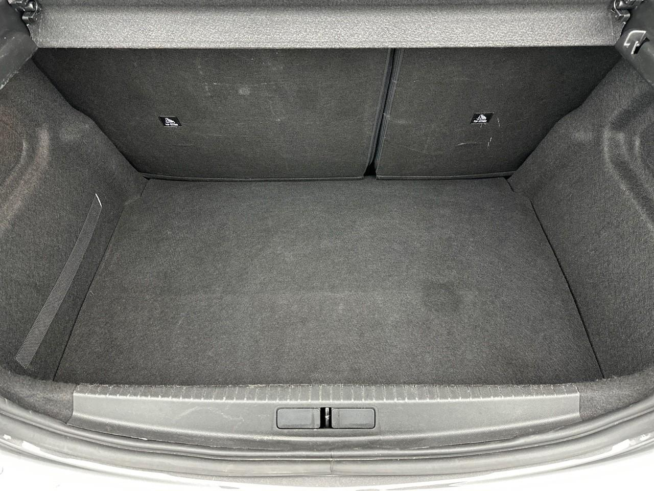Peugeot 208 puretech 100 s&s eat8 style — photo 14