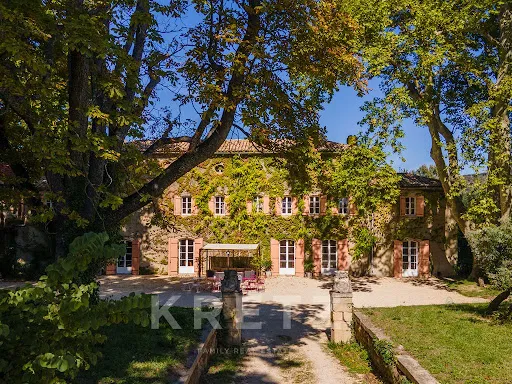 Château 20 pièces 600 m²