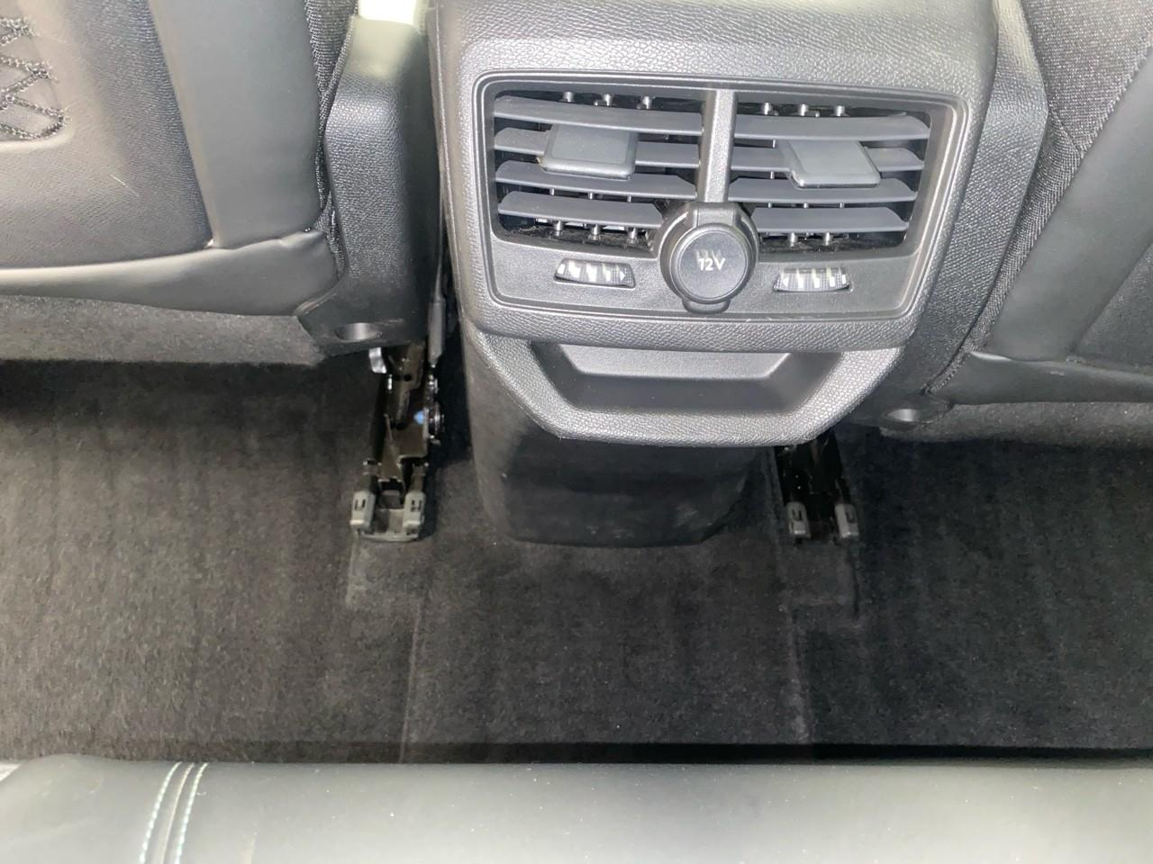 Peugeot 3008 hybrid 225 e-eat8 allure pack — photo 24