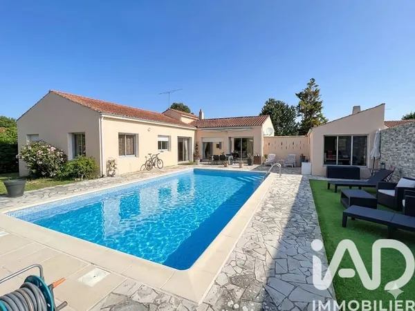 Maison 6 pièces 147 m²