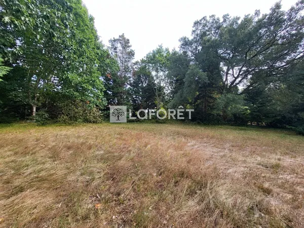 Terrain 1450 m²