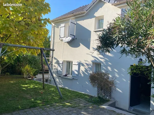 Maison familiale de standing - Un cadre de vie idéal pour votre famille