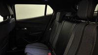 Peugeot 2008 1.2 PureTech 130ch S&S GT EAT8 — photo 13