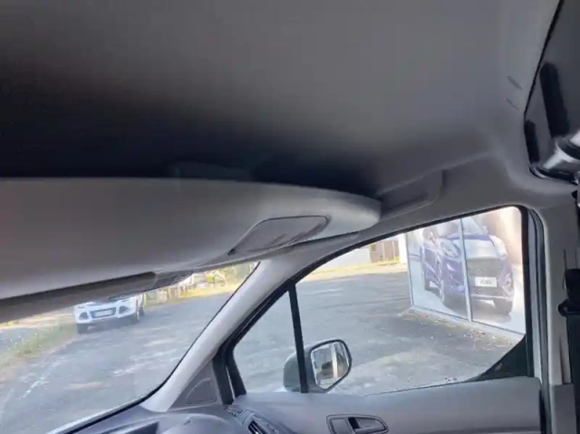 Ford Transit Connect fourgonnette l2 1.0e 100ch e85 trend business — photo 15