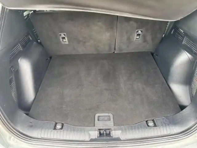 Ford Kuga 2.5 duratec 225ch phev st-line x bva — photo 9