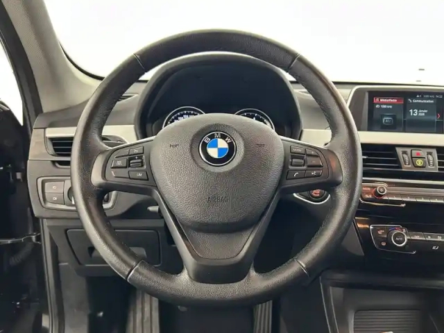 Bmw X1 sdrive 18i 140 ch — photo 49