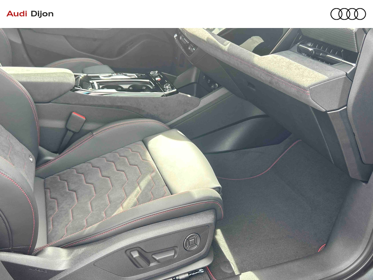Audi A6 e-tron Avant Performance — photo 26