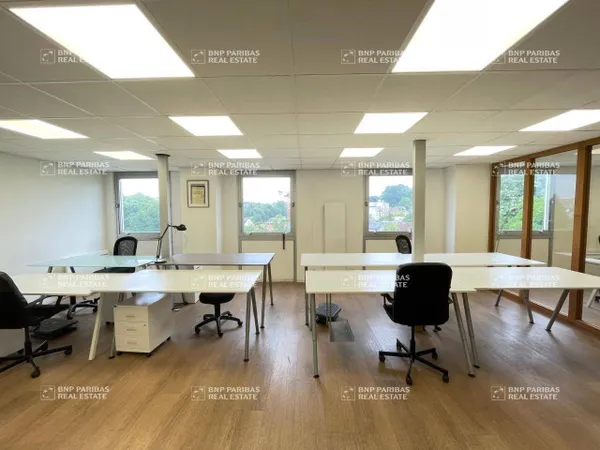 Bureaux 224 m²