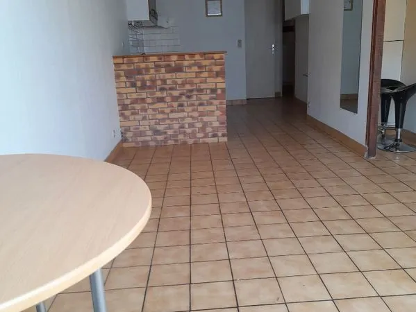 Loue logement F1 bis proche centre ville CHAUMONT