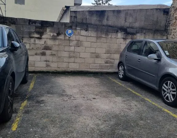 Stationnement Location Colombes   13000€