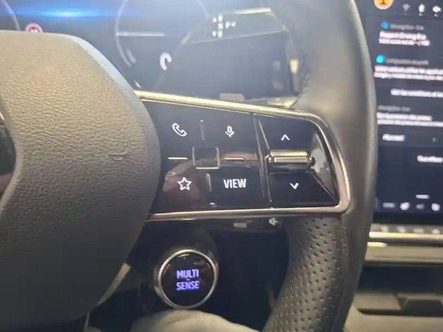 Renault Megane e-tech ev60 220 ch super charge — photo 30