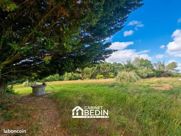Terrain 835 m² Camarsac