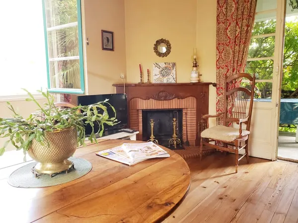 Maison de ville à acheter avec jardin et terrasse à Orthez