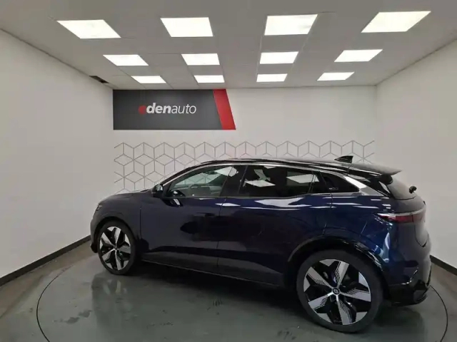 Renault Megane e-tech ev60 220 ch super charge — photo 14
