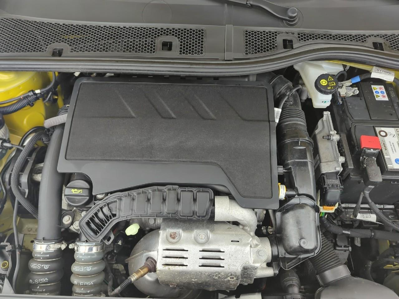Peugeot 208 puretech 100 s&s eat8 gt — photo 16