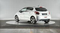 Peugeot 208 1.2 PureTech 110ch GT Line S&S 5p — photo 8