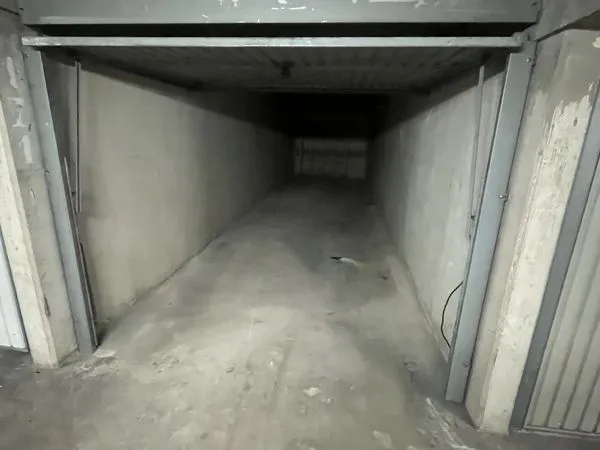 Grand garage/box double 26 m² à louer La Courneuve - Les Six Routes