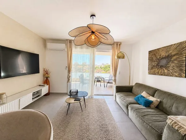 Appartement T2 - 44 m² + terrasse - Bastia