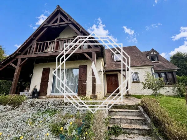 Maison 7 pièces 180 m²