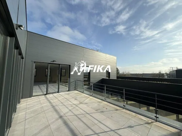Bureaux 915 m²