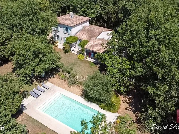 Villa 5 pièces 136 m²