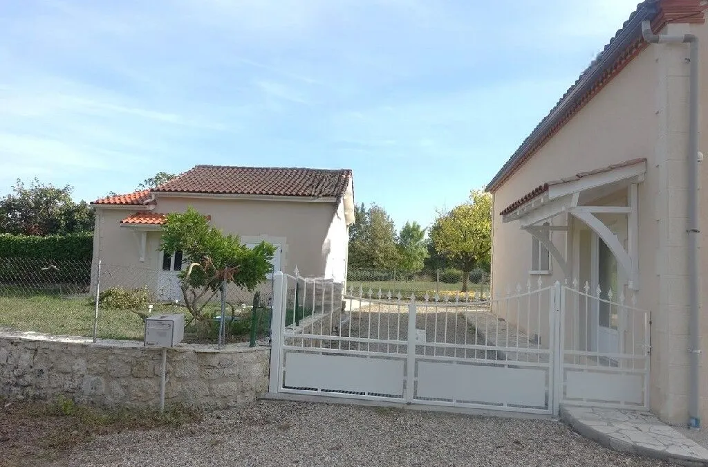 Photo 1