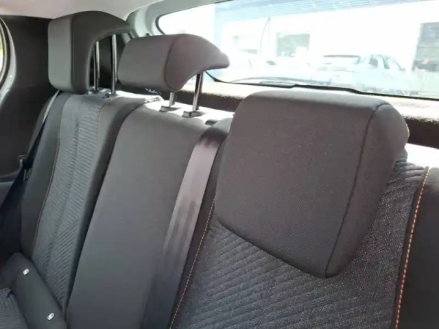 Peugeot 208 100 s&amp;s bvm6 — photo 29