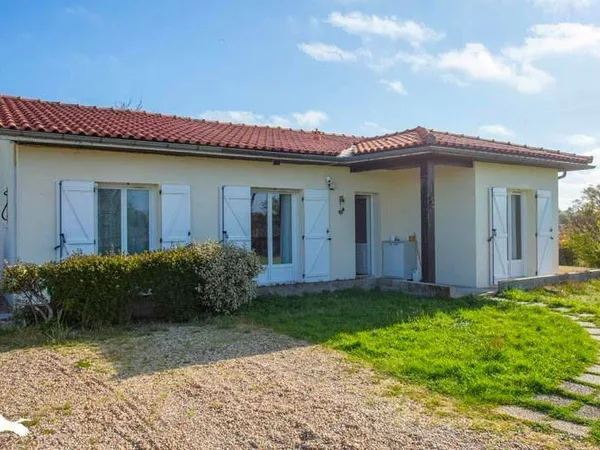 Maison de plain-pied 6 pièces 110 m²