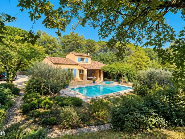 Villa 5 pièces 132 m²